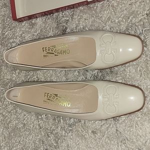 SALVATORE FERRAGAMO  VINTAGE/  BONE SHOES